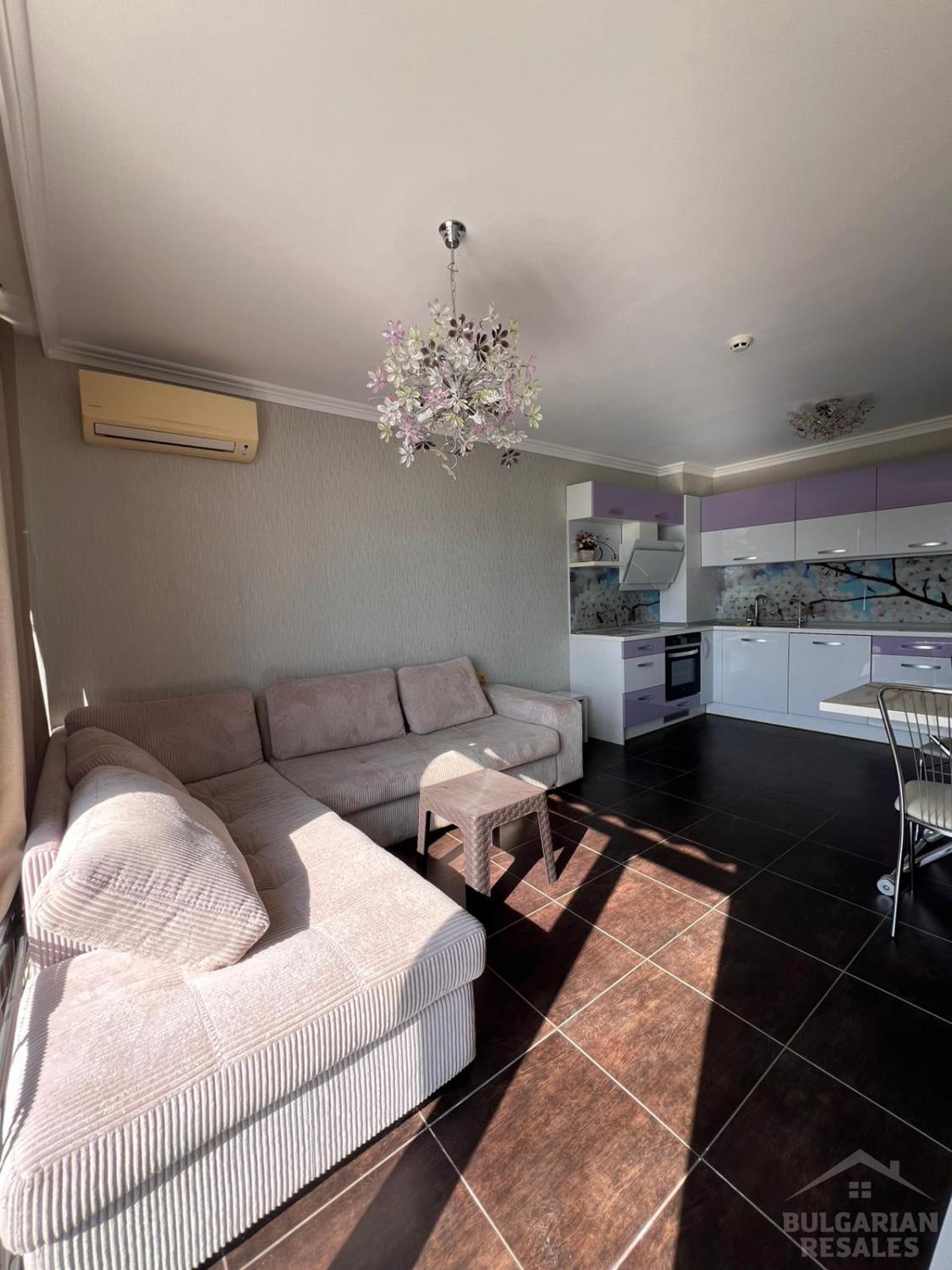 Exkluzívne! Zrekonštruovaný apartmán s krásnym výhľadom ID: 5526 - Фото3