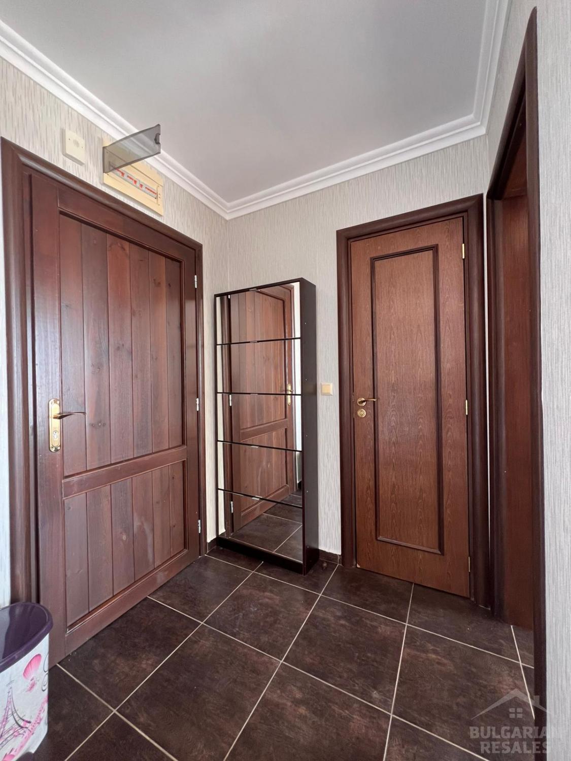 Exkluzívne! Zrekonštruovaný apartmán s krásnym výhľadom ID: 5526 - Фото13