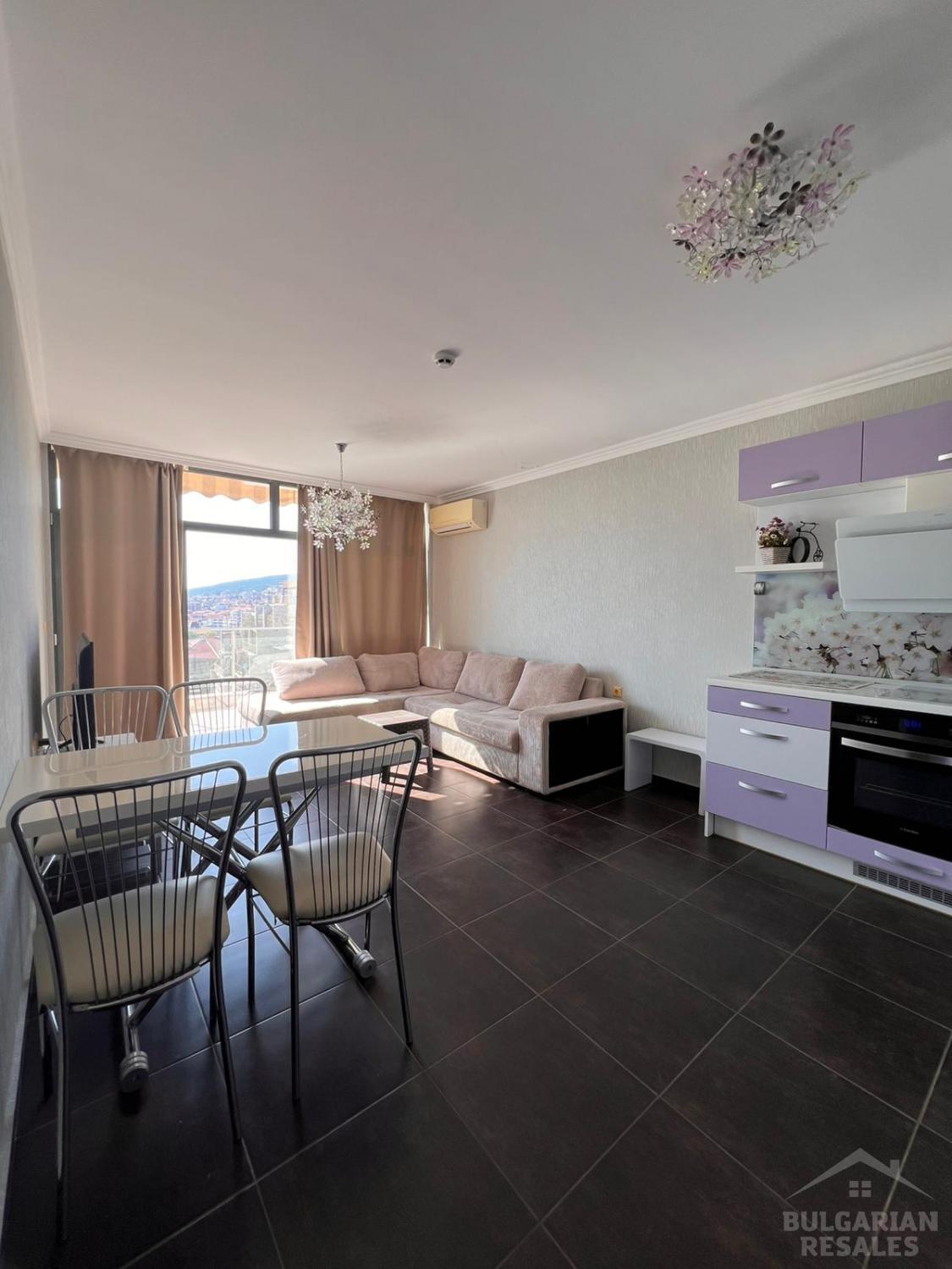 Exkluzívne! Zrekonštruovaný apartmán s krásnym výhľadom ID: 5526 - Фото4