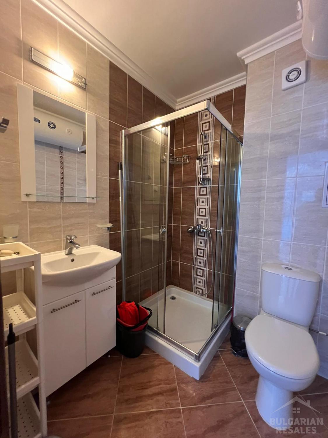 Exkluzívne! Zrekonštruovaný apartmán s krásnym výhľadom ID: 5526 - Фото12