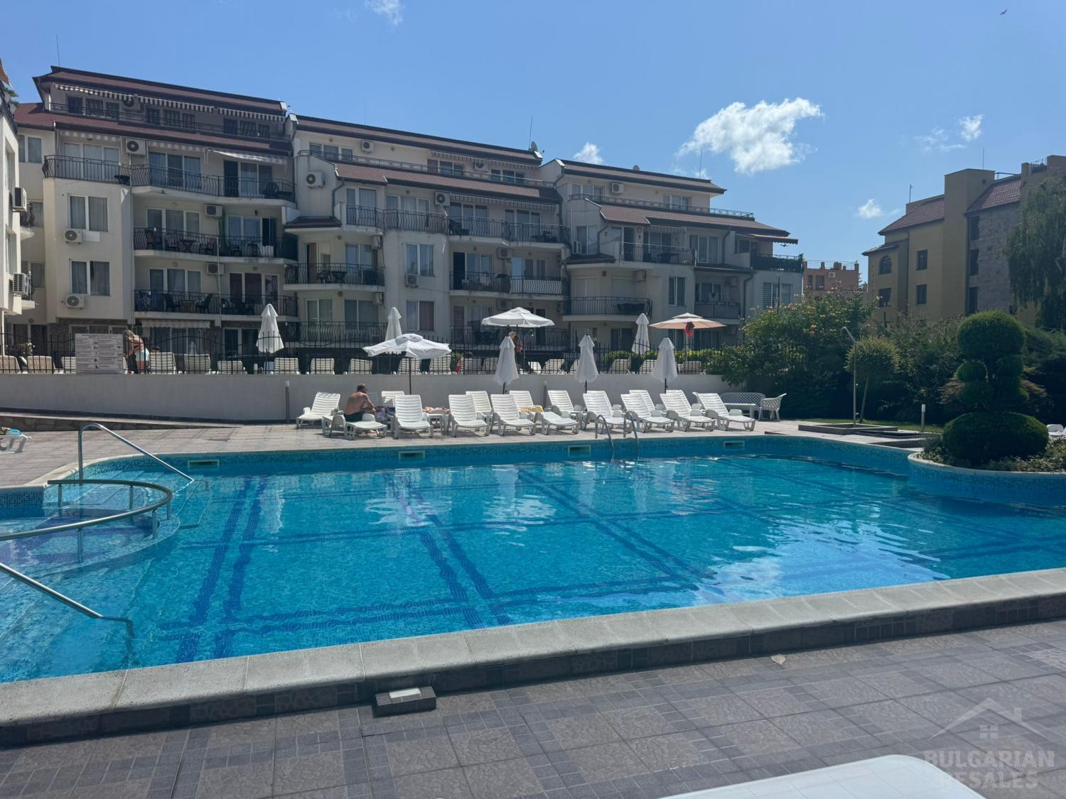 Квартира с ремонтом и мебелью в 