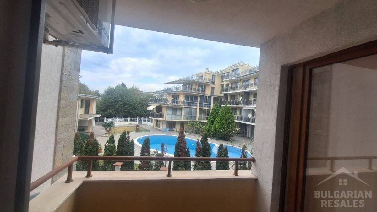 Вид на море и бассейн, три комнаты, комплекс 