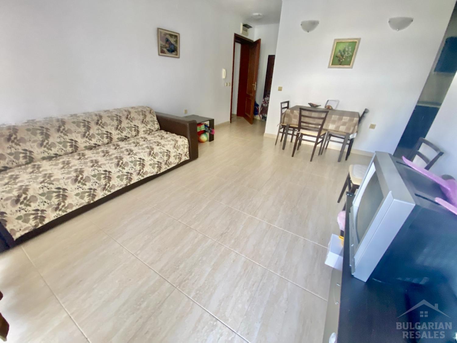 Първа линия! Апартамент в комплекс „Етара“ ID: 5640 - Снимка 2