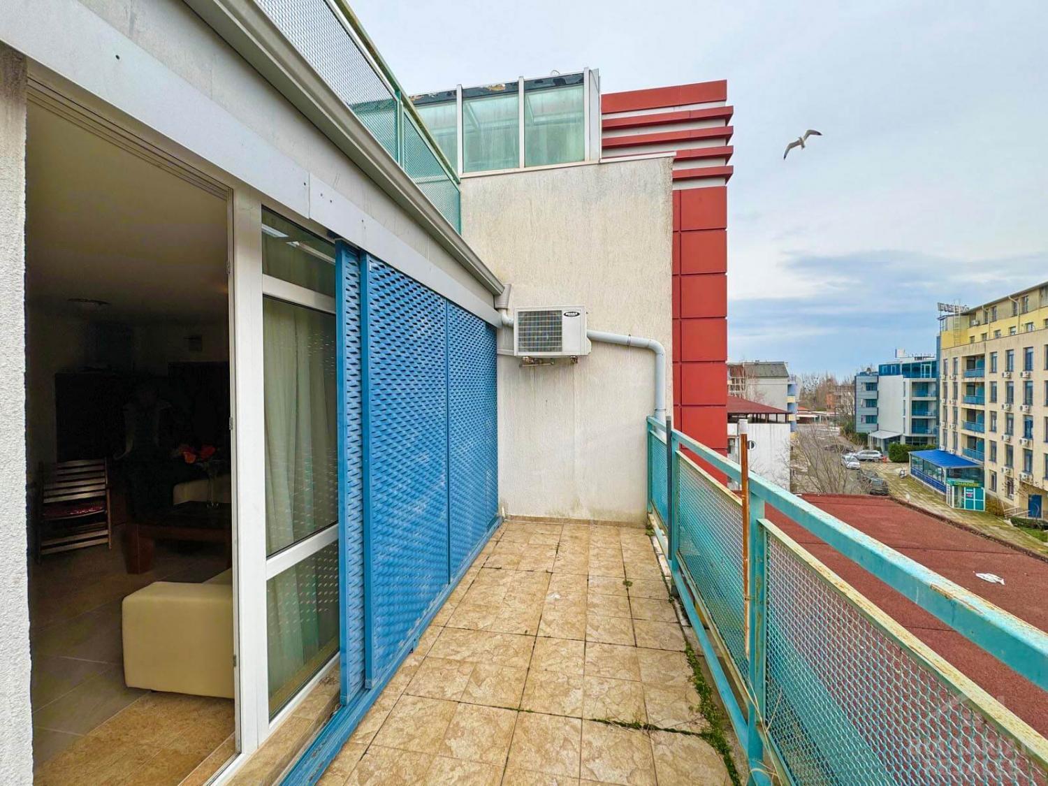 Просторно студио с голяма тераса ID: 3898 - Снимка 6