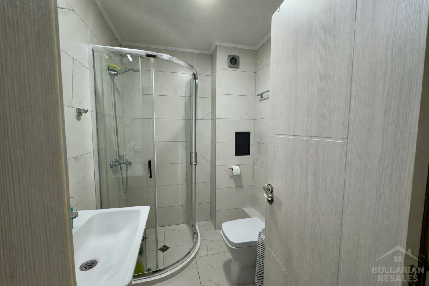 Luxury real estate in a quiet resort area: the “Emilia Romana Park” complex ID: 6208 - Photo 9