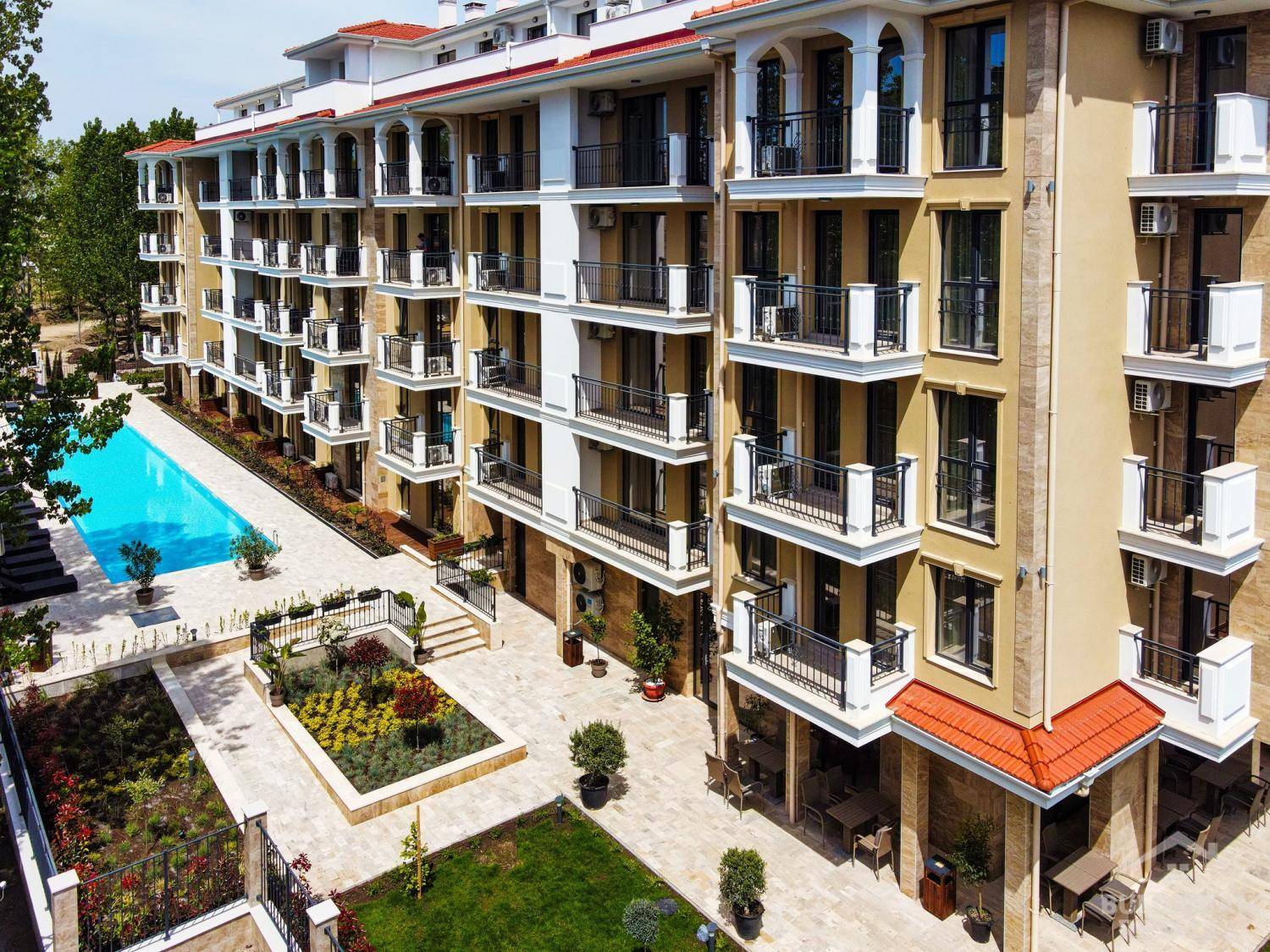 Luxury real estate in a quiet resort area: the “Emilia Romana Park” complex ID: 6208 - Photo 11