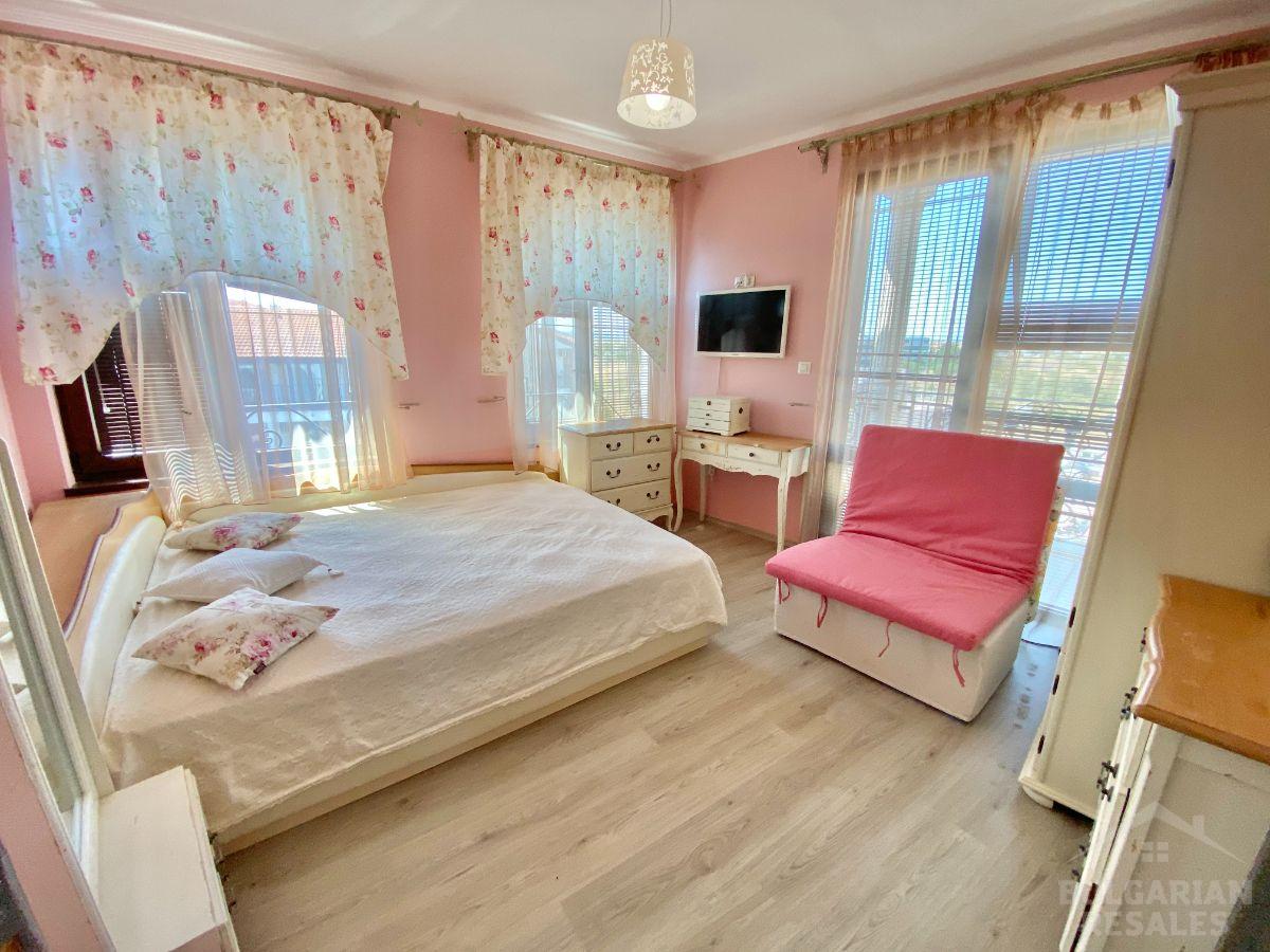 Мезонет със собствена сауна в луксозния комплекс „Естебан“ ID: 5432 - Снимка 15