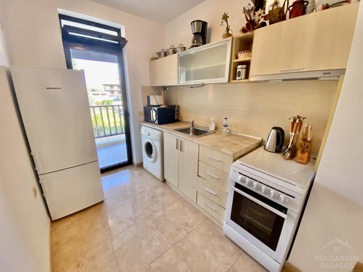 Вид на море и горы! Квартира в комплексе с красивой территорией ID: 3148 - Фото 6