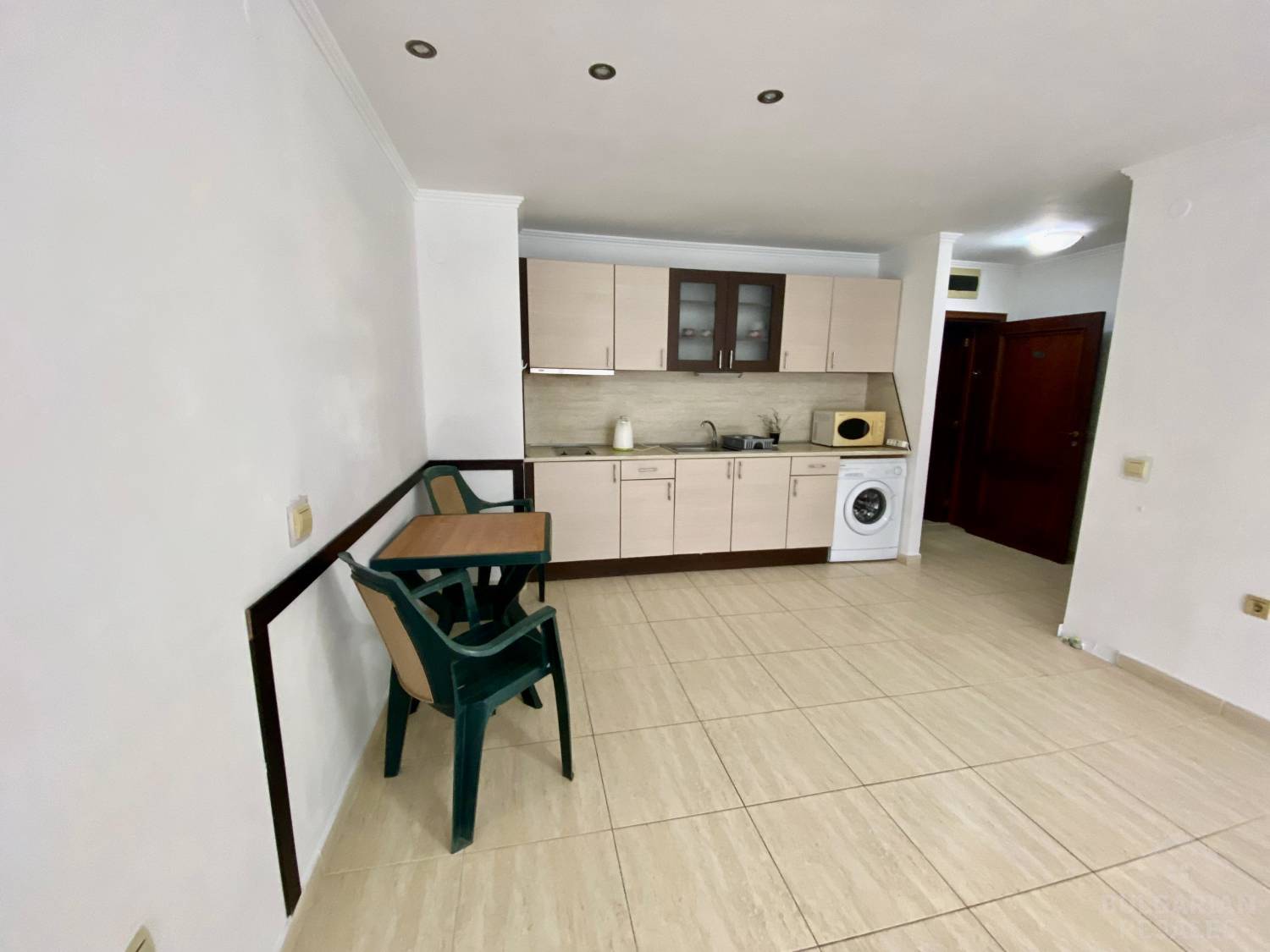 Апартамент с изглед към басейна в елитен комплекс „Етара“ ID: 5519 - Снимка 11