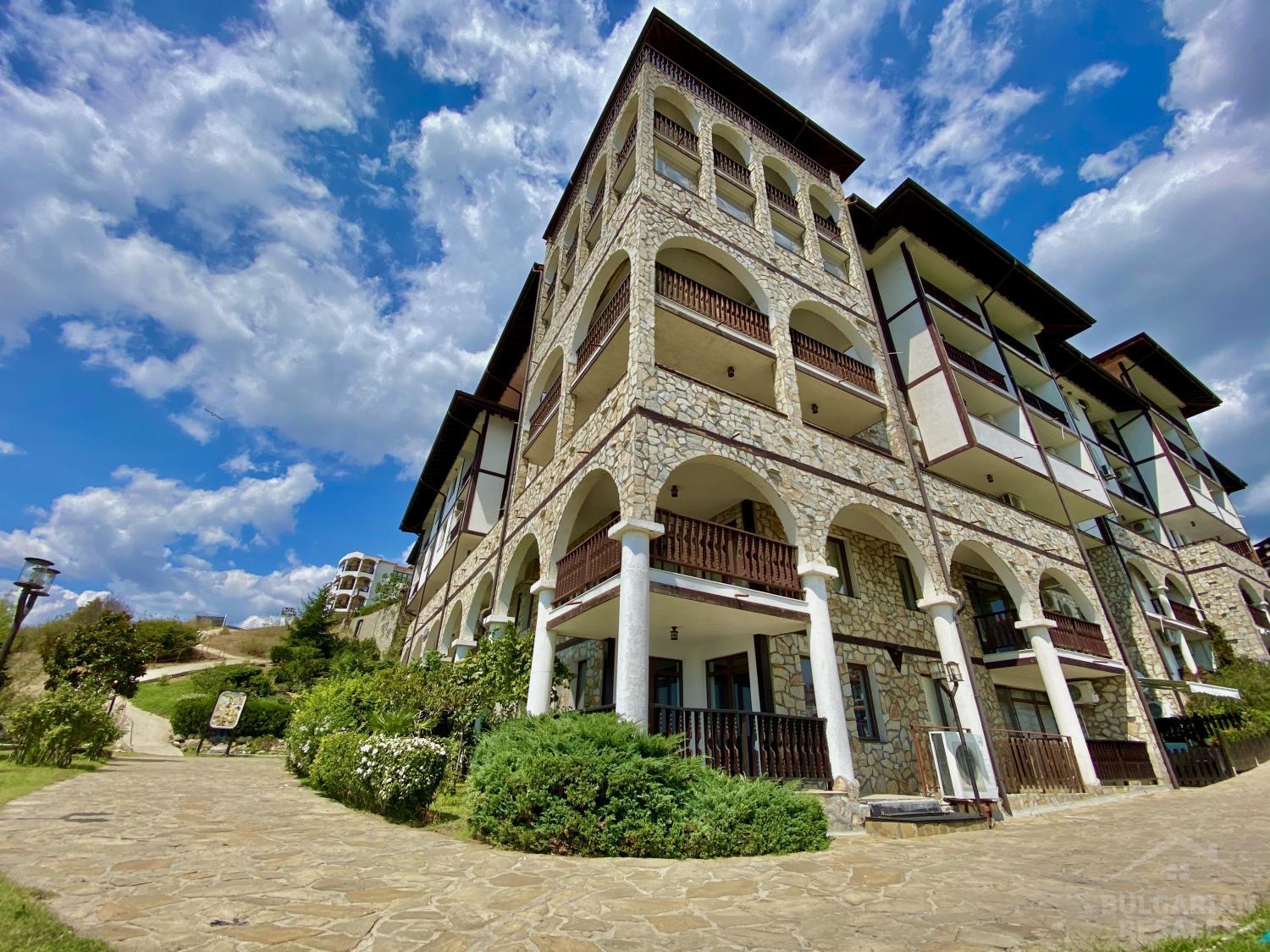 Имот на първа линия в Свети Влас ID: 5638 - Снимка 2