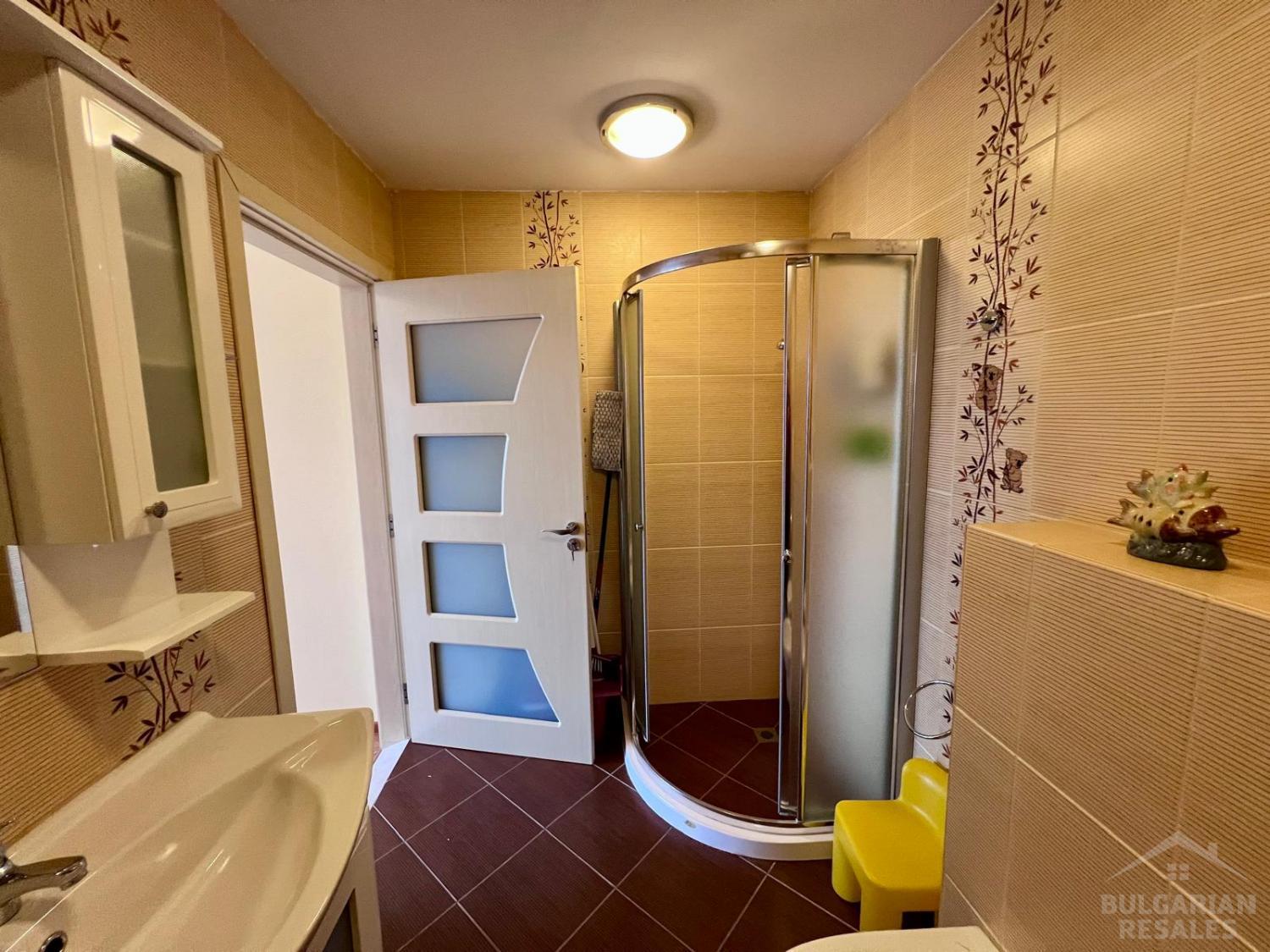 Первая линия! Апартамент в комплексе 