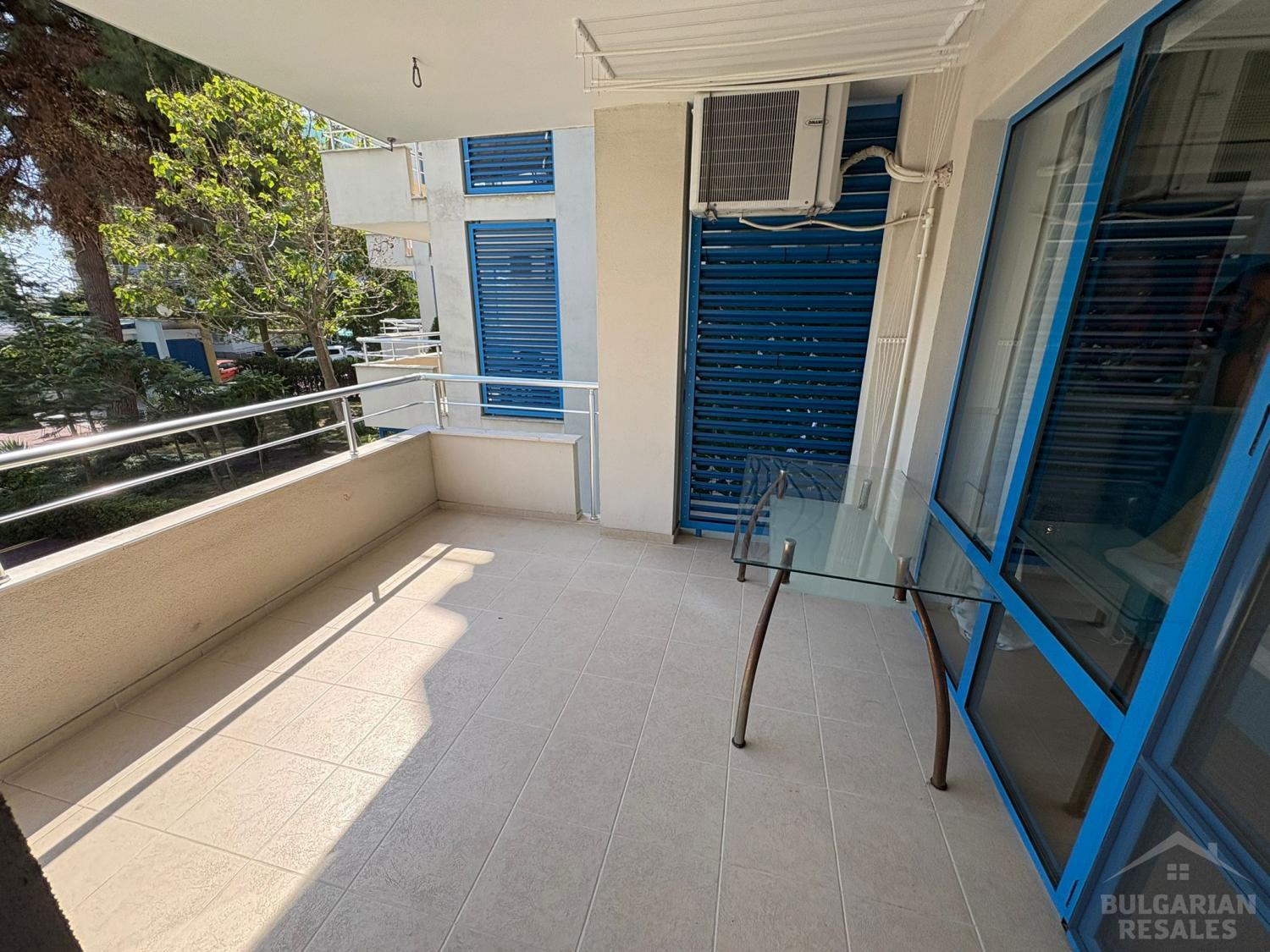 Изглед към басейна! Апартамент в комплекс до брега на морето ID: 5529 - Снимка 5