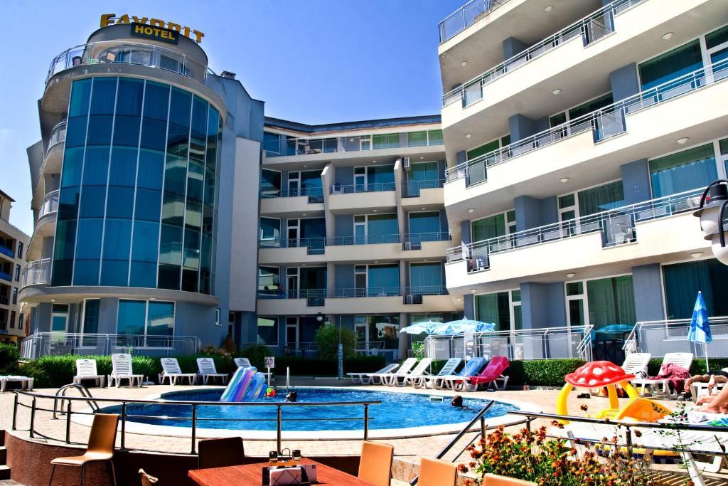 Dwupokojowe mieszkanie, 65 m² w apart hotelu „Favorit”, Słoneczny Brzeg ID: 5861 - Фото1