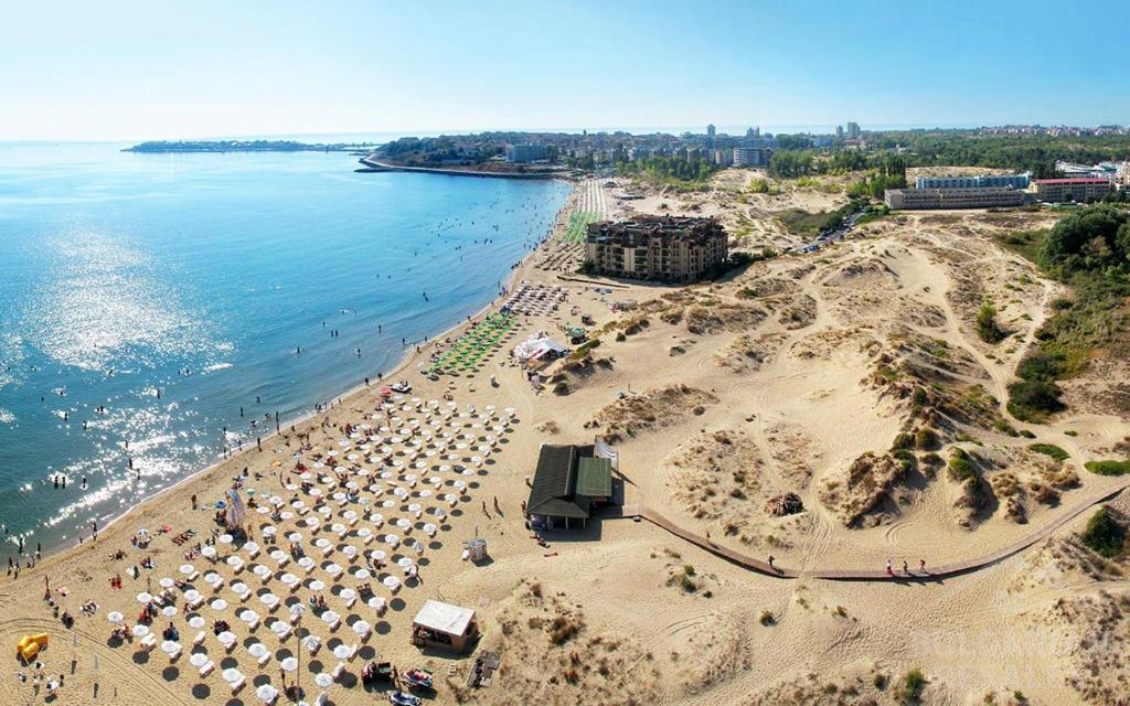 Dwupokojowe mieszkanie, 65 m² w apart hotelu „Favorit”, Słoneczny Brzeg ID: 5861 - Фото17