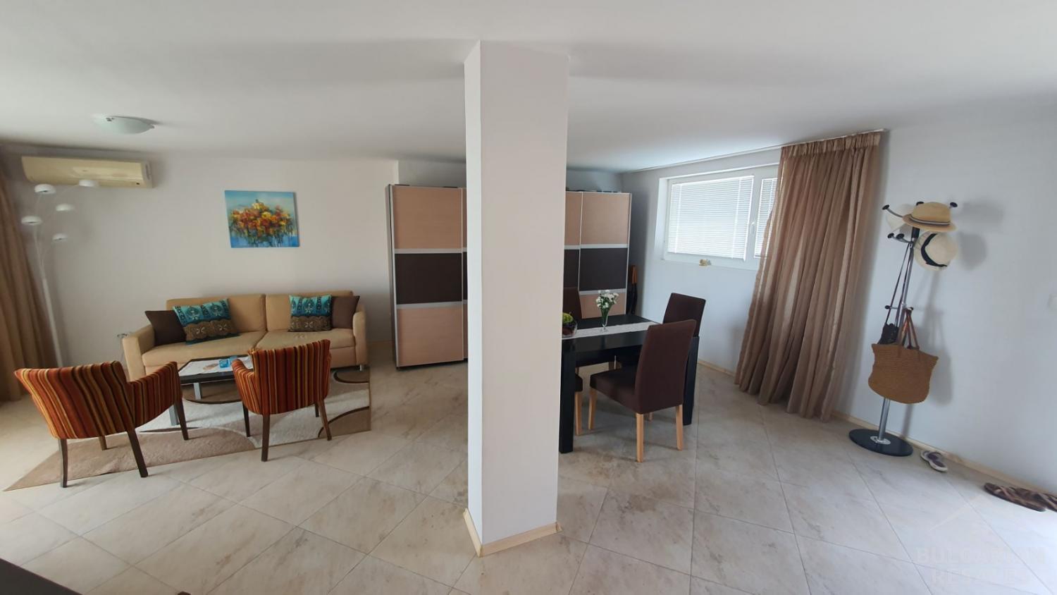 Просторен апартамент на 150 метра от плажа в Свети Влас ID: 4519 - Снимка 5