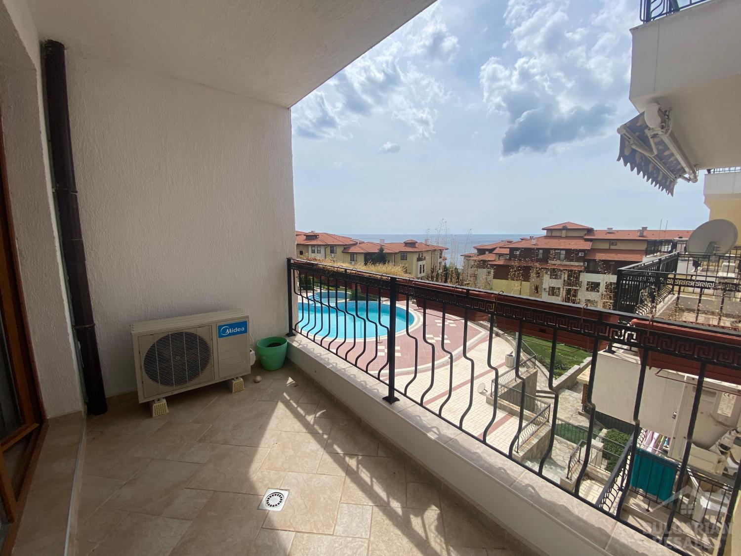 Апартамент с 2 спални в голям луксозен комплекс  ID: 4940 - Снимка 17