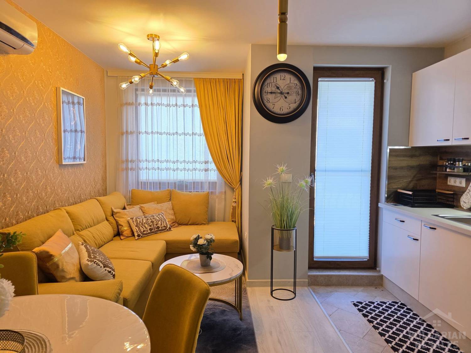 Beachfront, designer renovation, 1-bedroom apartment in Sveti Vlas ID: 6123 - Photo 1