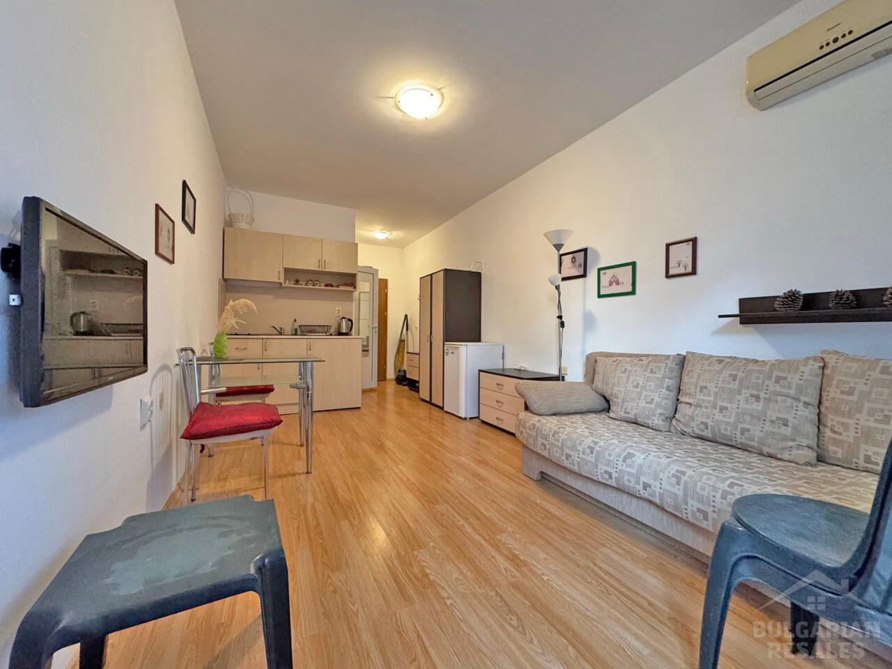 Zainwestuj! Umeblowana kawalerka w spokojnym kompleksie ID: 5711 - Фото4