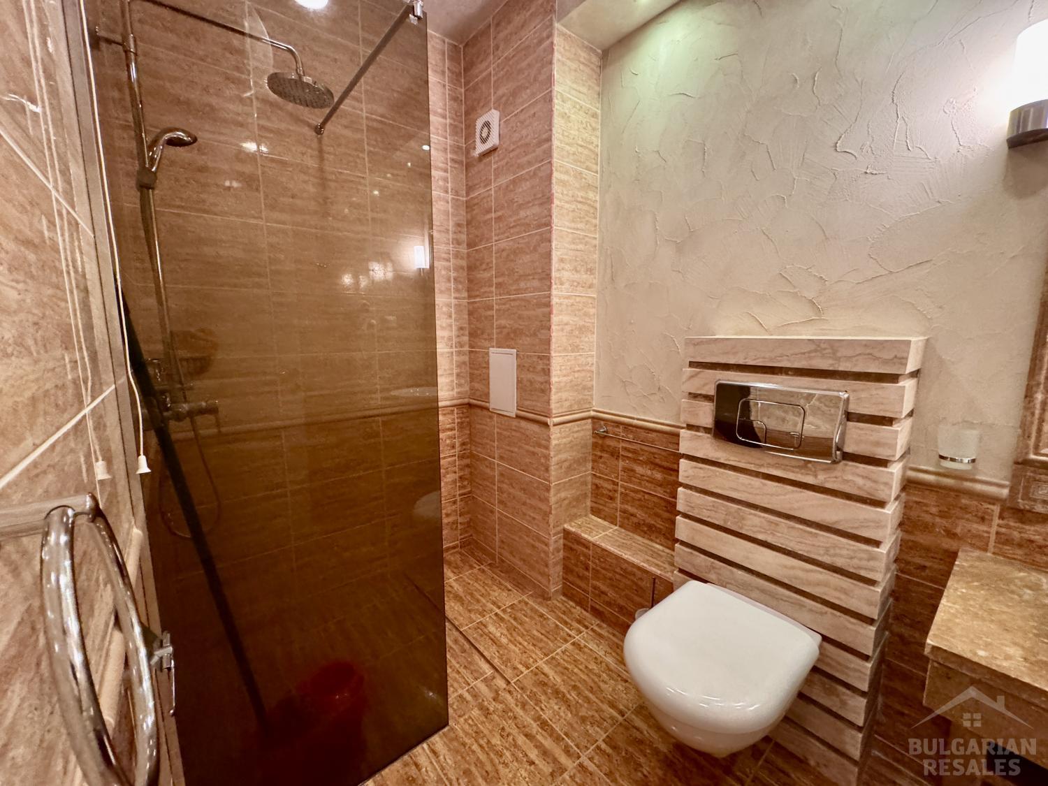 Exkluzívne! Prvá línia a nádherný výhľad z okna! ID: 5359 - Фото16