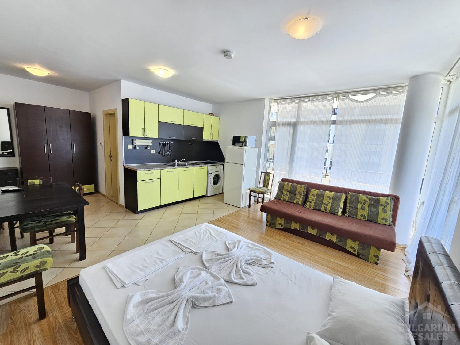 Furnished studio with a large terrace in “Grand Kamelia 2” ID: 5055 - Photo 5