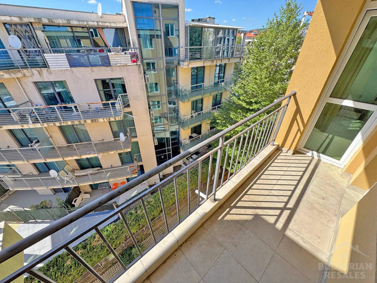 Хорошая двухкомнатная квартира в пешей доступности к пляжу ID: 5152 - Фото 6