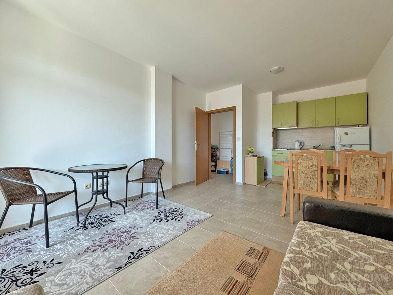 Хорошая двухкомнатная квартира в пешей доступности к пляжу ID: 5152 - Фото 3