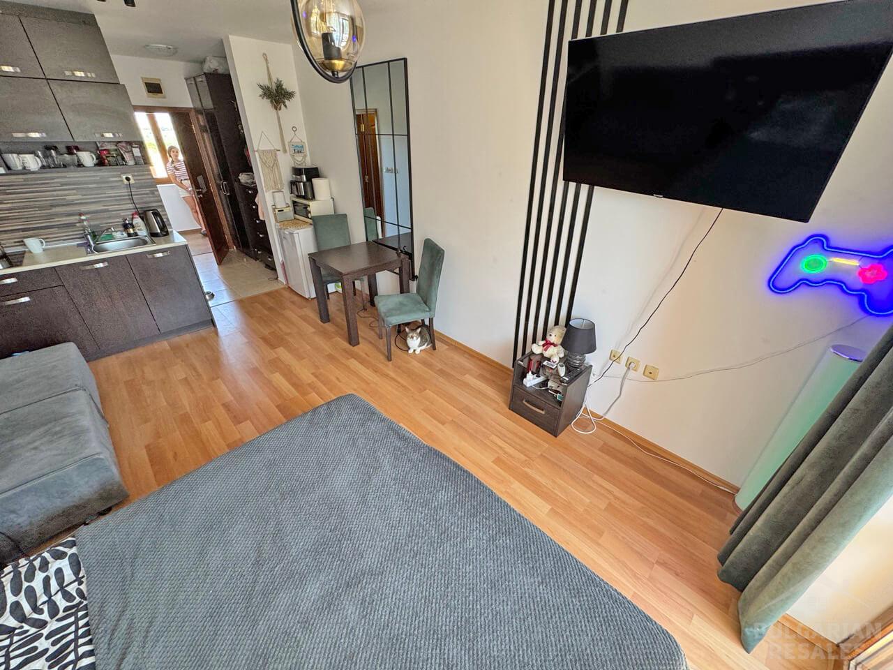 Výhľad na bazén! Štúdio v komplexe s bazénom ID: 5346 - Фото5