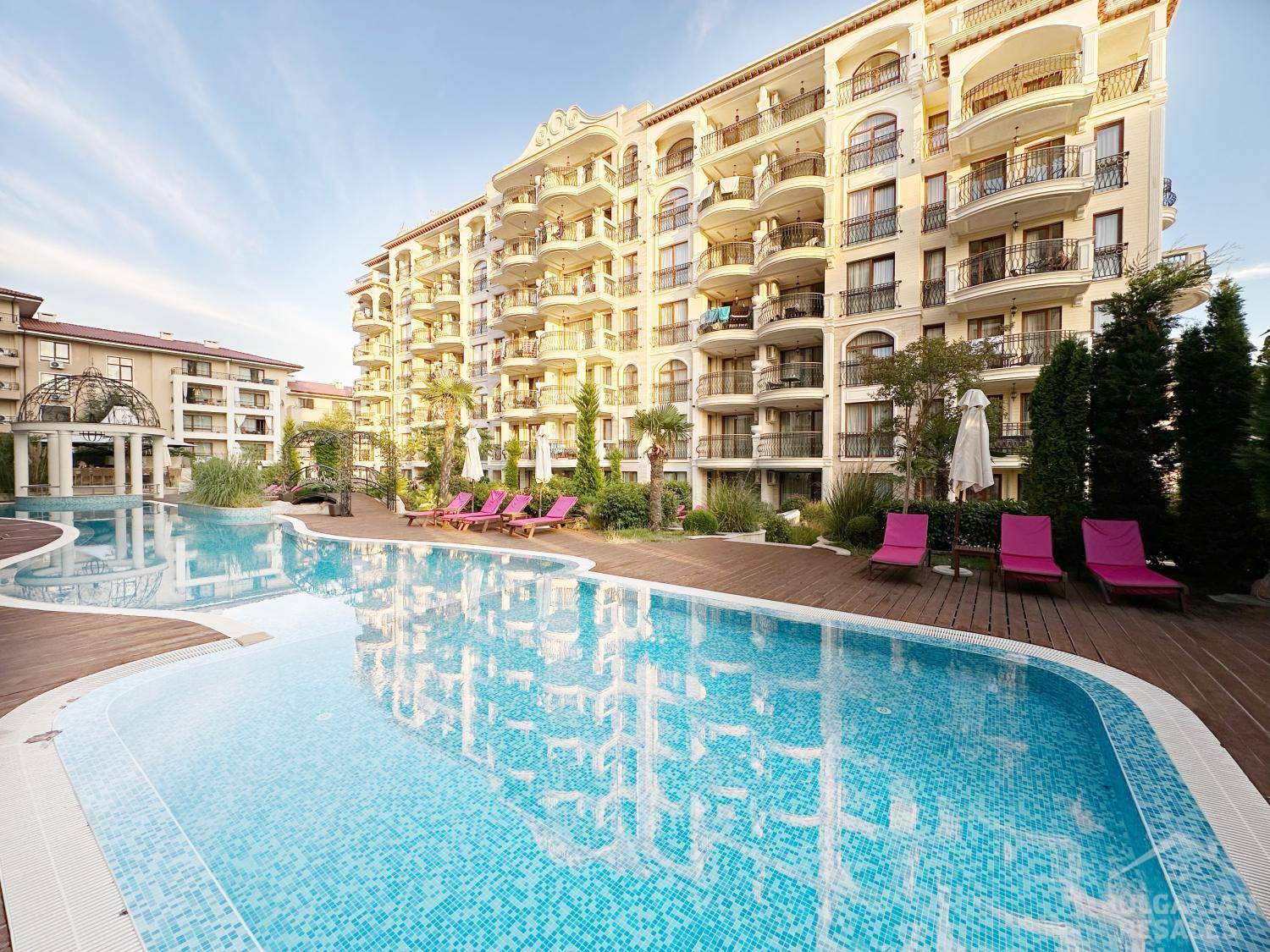 Apartament o pięknym wystroju w ekskluzywnym kompleksie „Harmony Suites 20” w Sveti Vlas ID: 6143 - Фото1