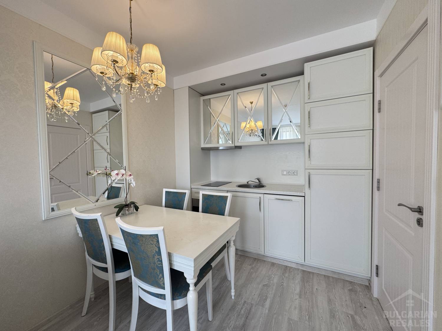 Apartament o pięknym wystroju w ekskluzywnym kompleksie „Harmony Suites 20” w Sveti Vlas ID: 6143 - Фото3