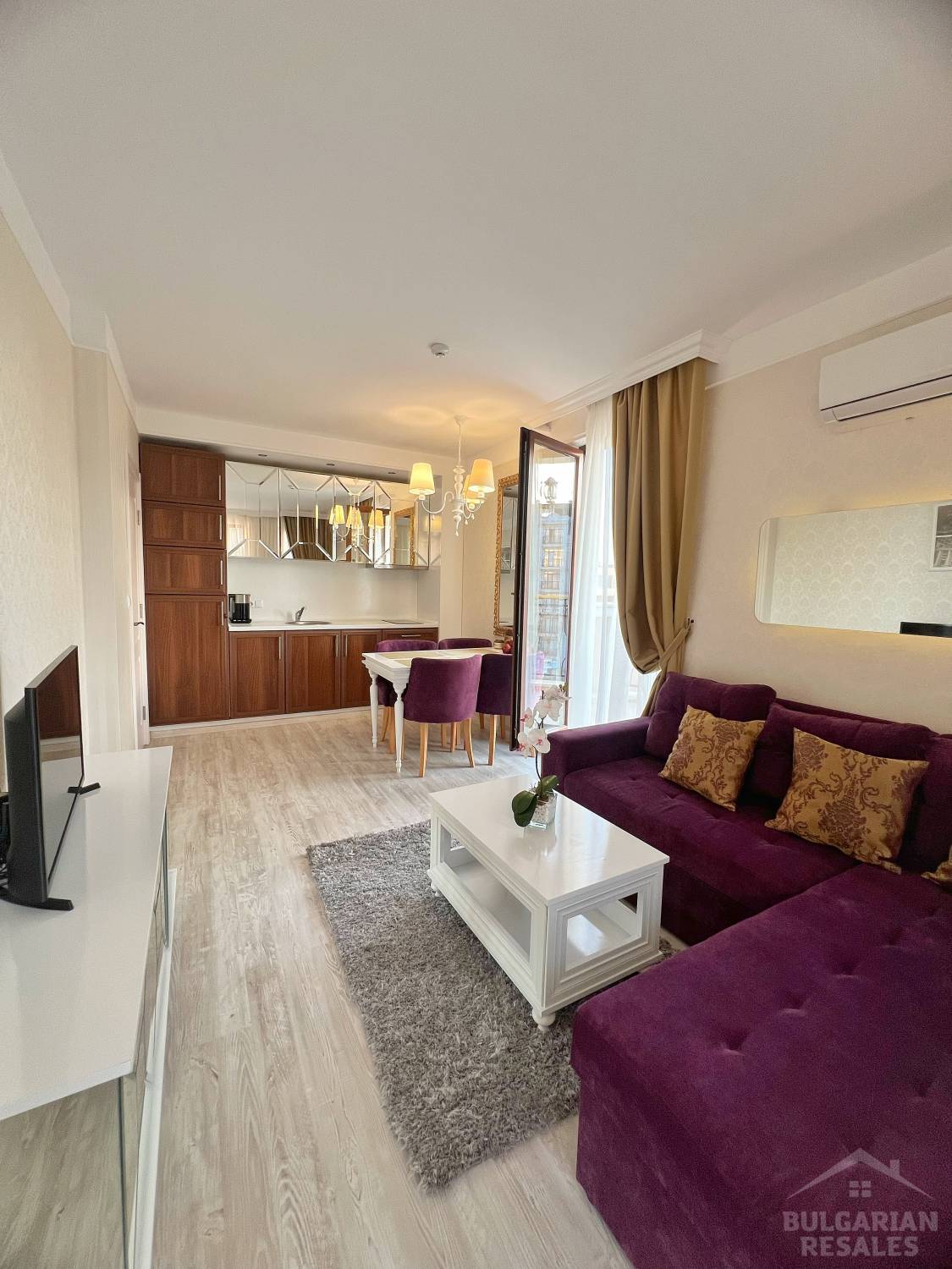 A beautifully decorated apartment in the luxury “Harmony Suites 20” complex in Sveti Vlas ID: 6143 - Photo 5