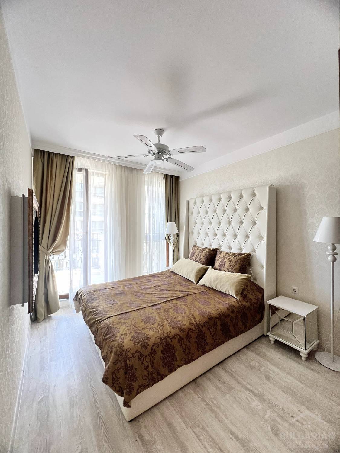 A beautifully decorated apartment in the luxury “Harmony Suites 20” complex in Sveti Vlas ID: 6143 - Photo 9