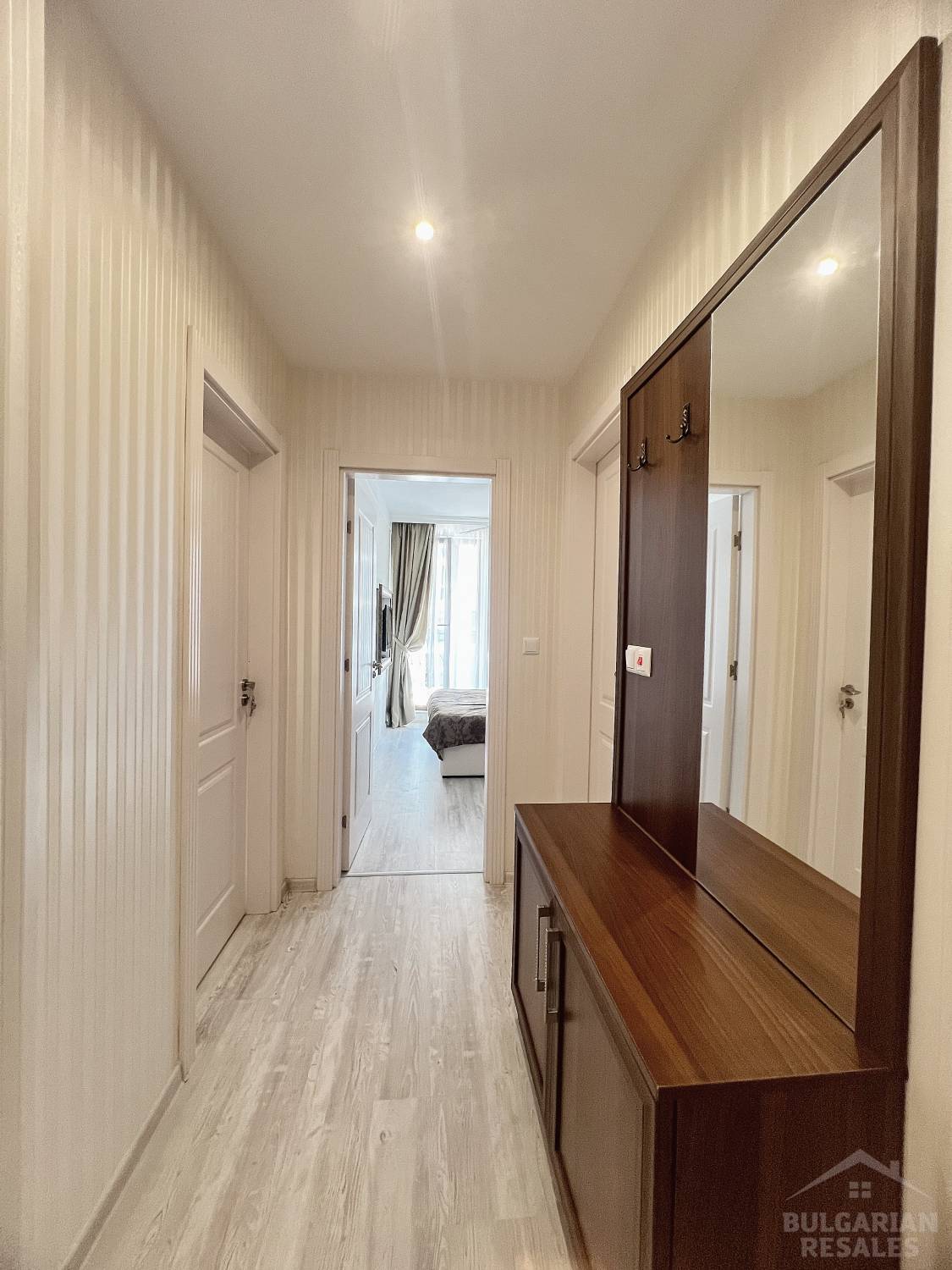 A beautifully decorated apartment in the luxury “Harmony Suites 20” complex in Sveti Vlas ID: 6143 - Photo 12