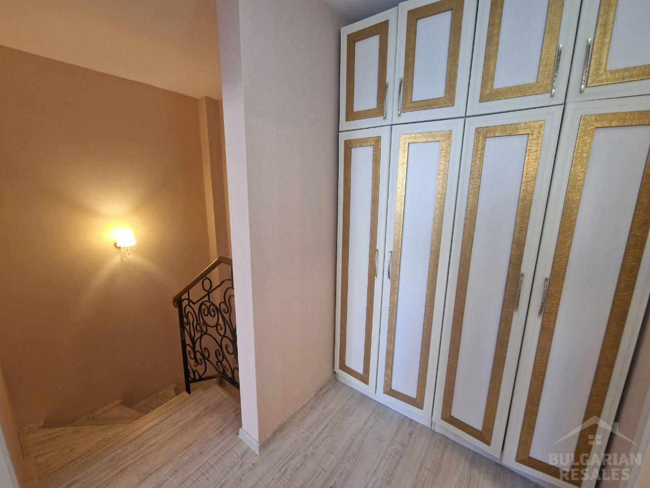 Luksusowy dwupoziomowy apartament z widokiem na basen ID: 4828 - Фото17