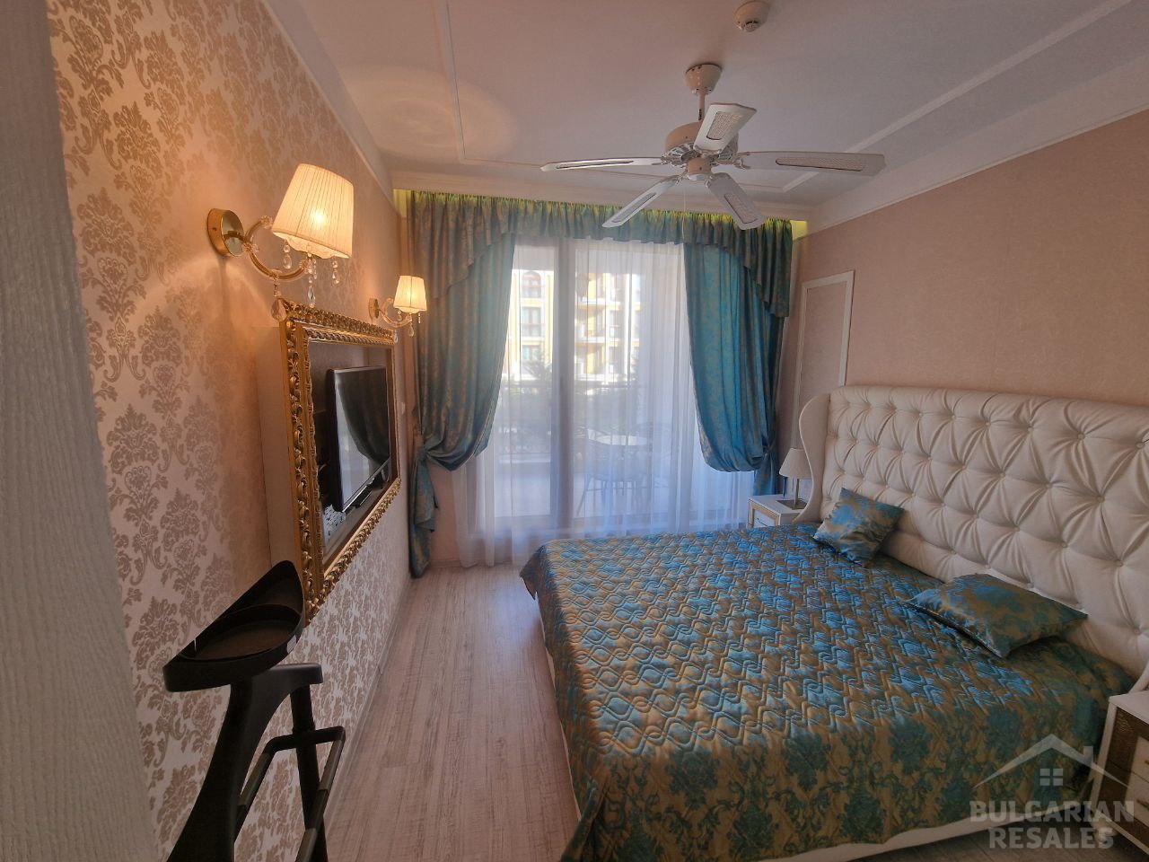 Luksusowy dwupoziomowy apartament z widokiem na basen ID: 4828 - Фото18