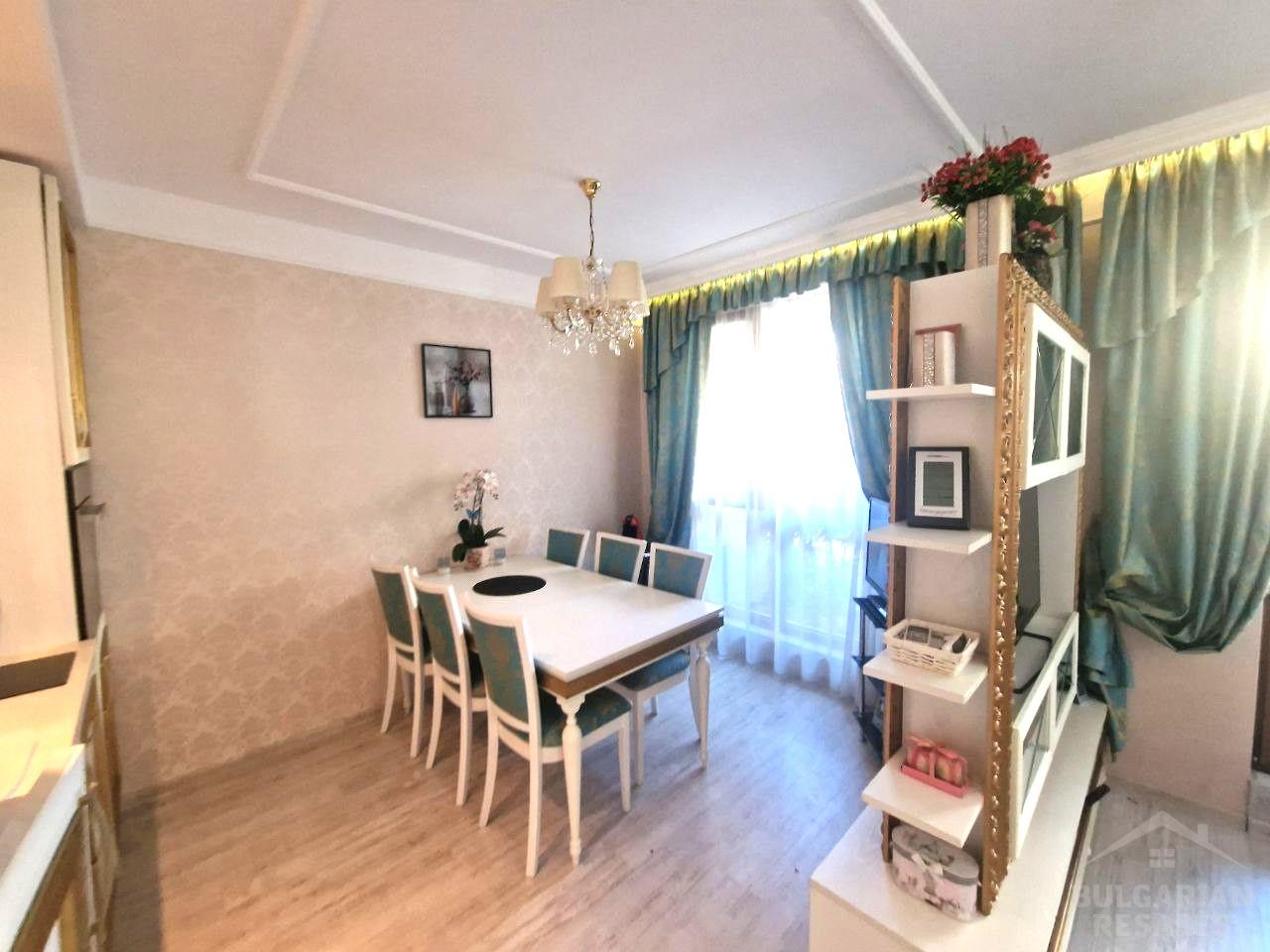 Luksusowy dwupoziomowy apartament z widokiem na basen ID: 4828 - Фото4