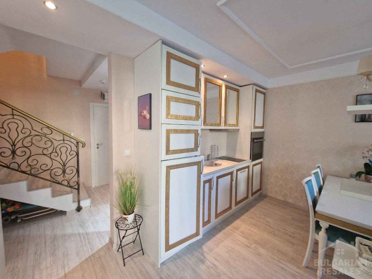 Luksusowy dwupoziomowy apartament z widokiem na basen ID: 4828 - Фото5