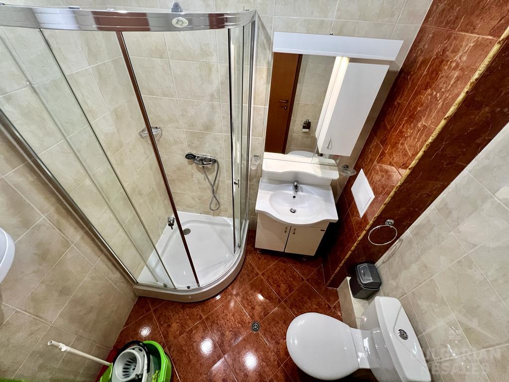 Duże studio z dobrym umeblowaniem i sprzętem AGD ID: 3979 - Фото7