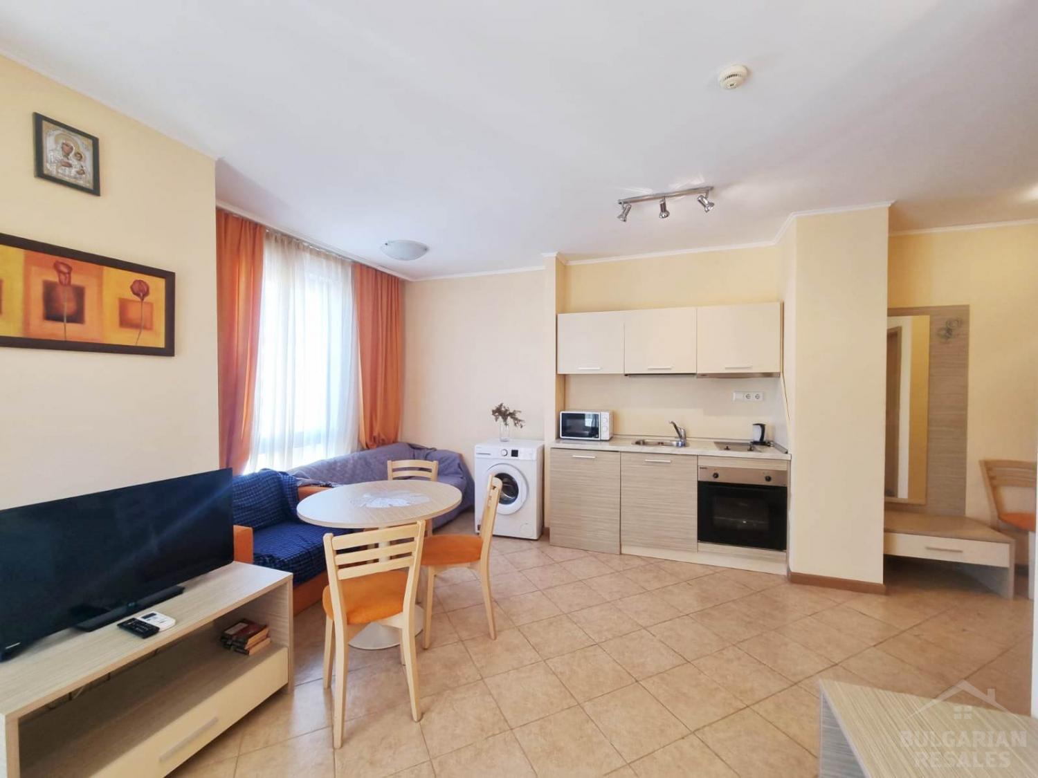 Invest in an apartment in the prestigious Royal Sun complex ID: 3746 - Photo 2
