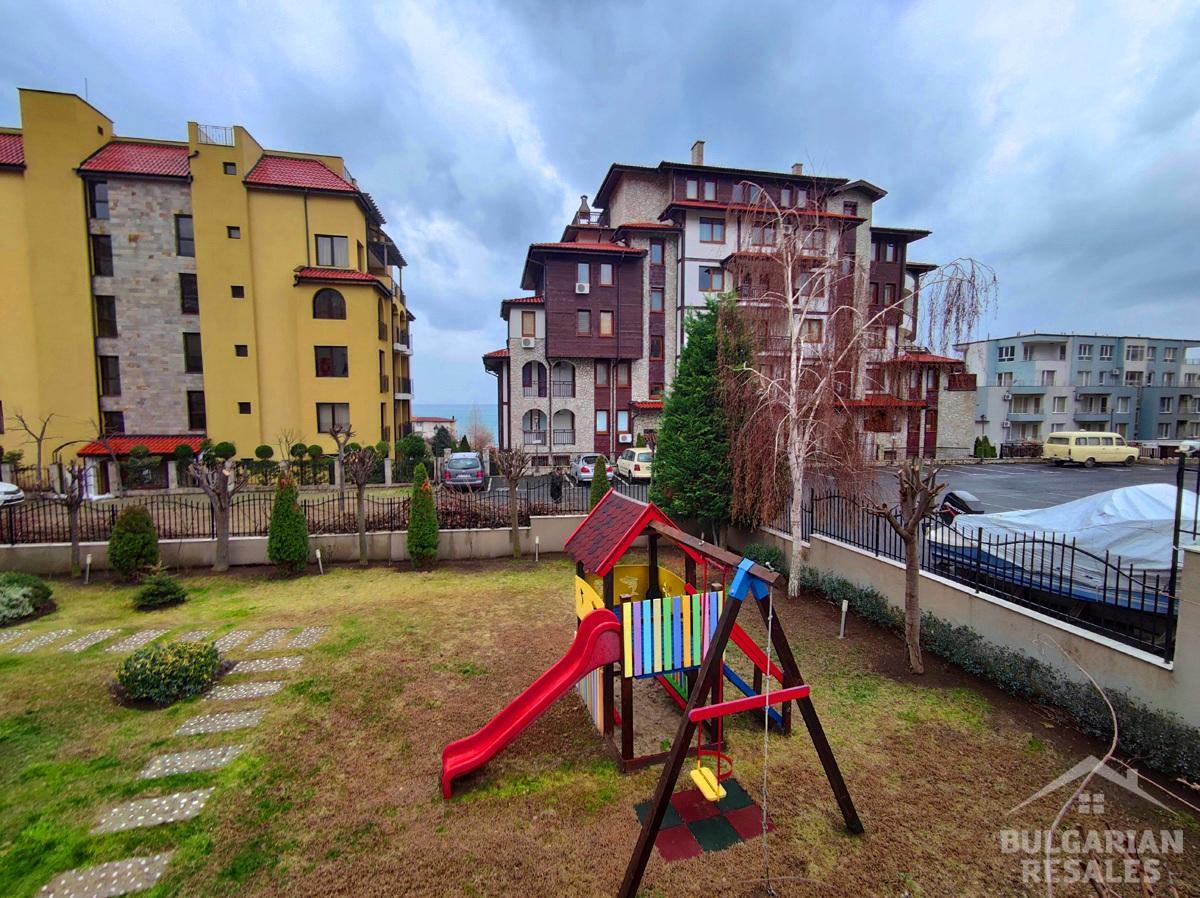 Квартира с ремонтом и мебелью в 