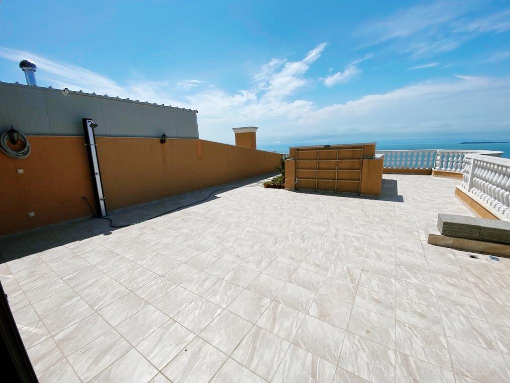 Пентхаус с три спални и огромна панорамна тераса ID: 3797 - Снимка 20