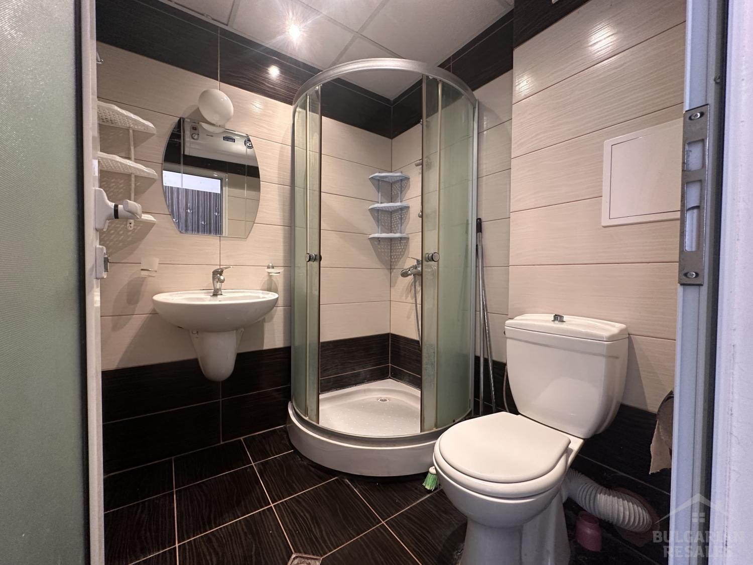 Продава се апартамент на добра цена ID: 4639 - Снимка 12