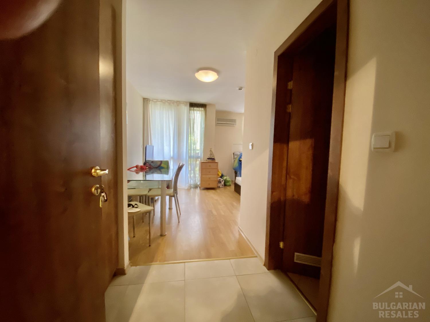 Studio with furniture in a complex with beautiful territory ID: 3575 - Photo 2