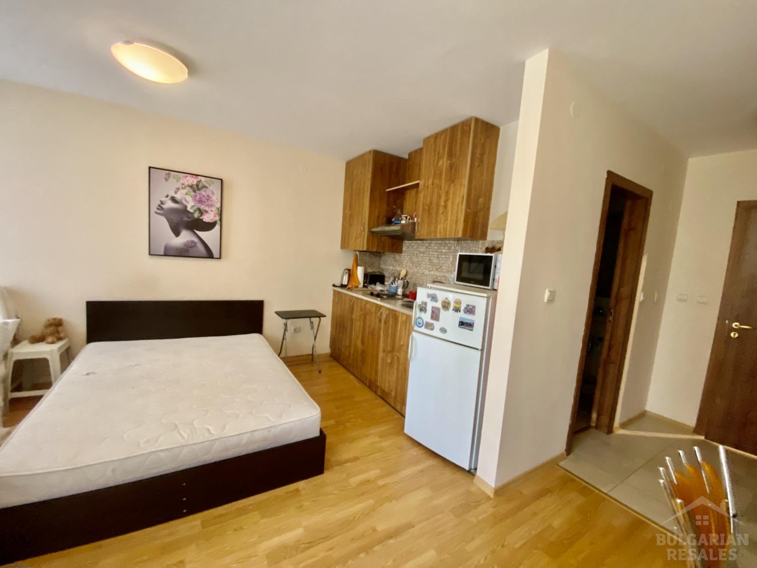 Studio with furniture in a complex with beautiful territory ID: 3575 - Photo 4