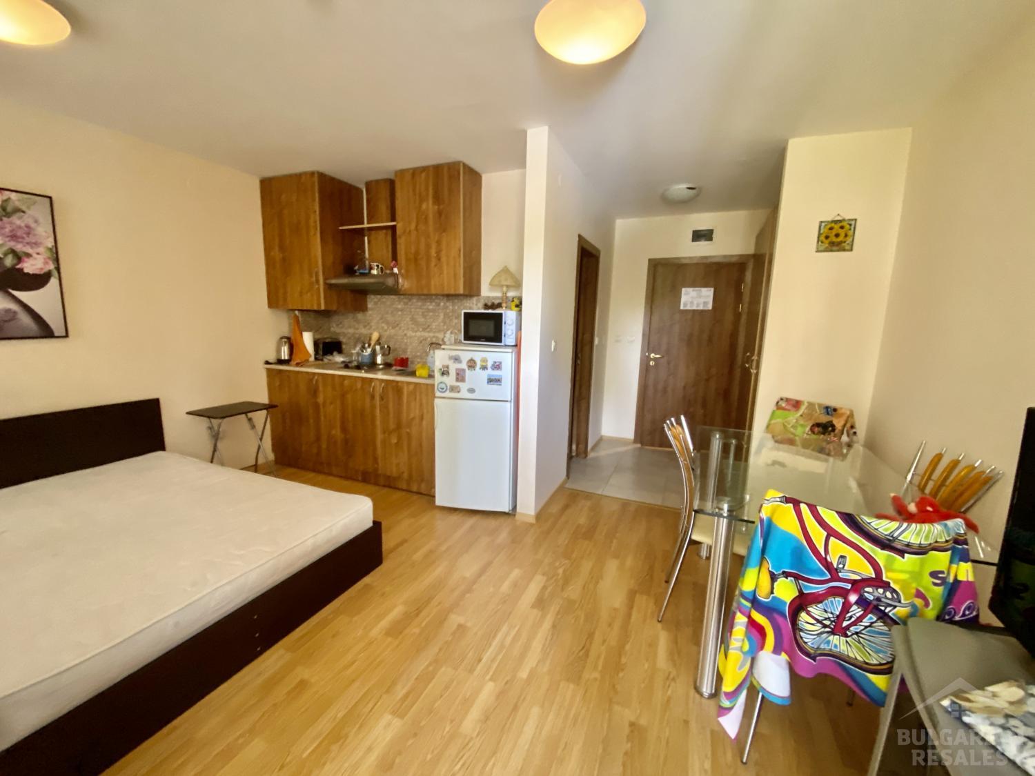 Studio with furniture in a complex with beautiful territory ID: 3575 - Photo 12