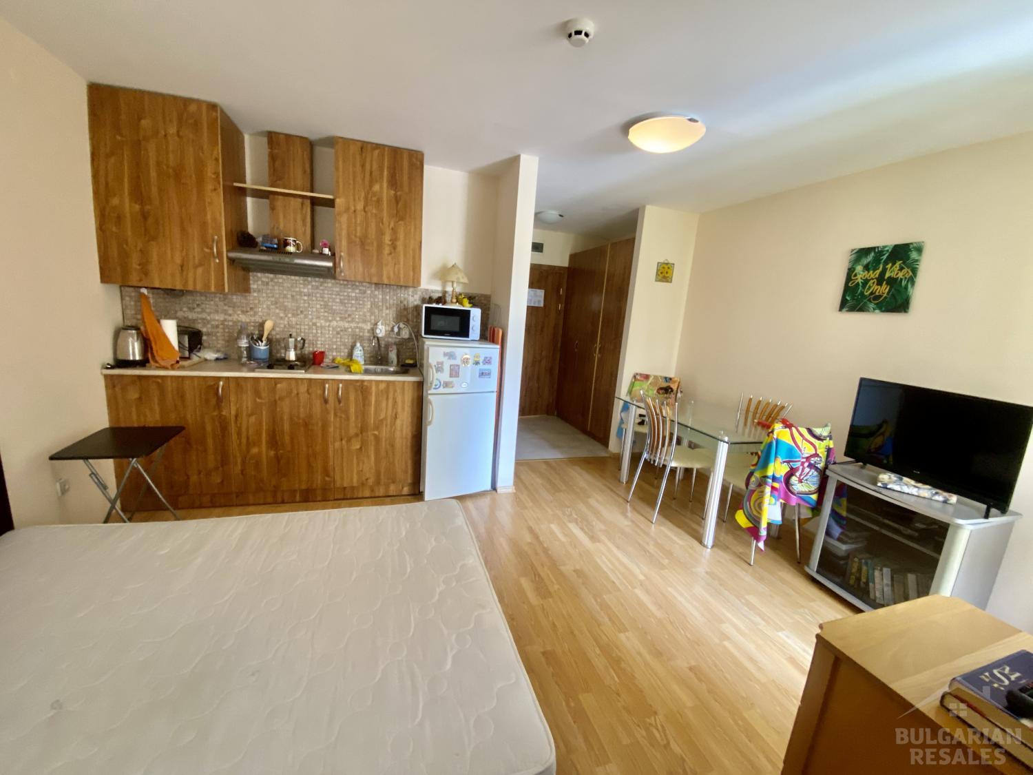 Studio with furniture in a complex with beautiful territory ID: 3575 - Photo 5