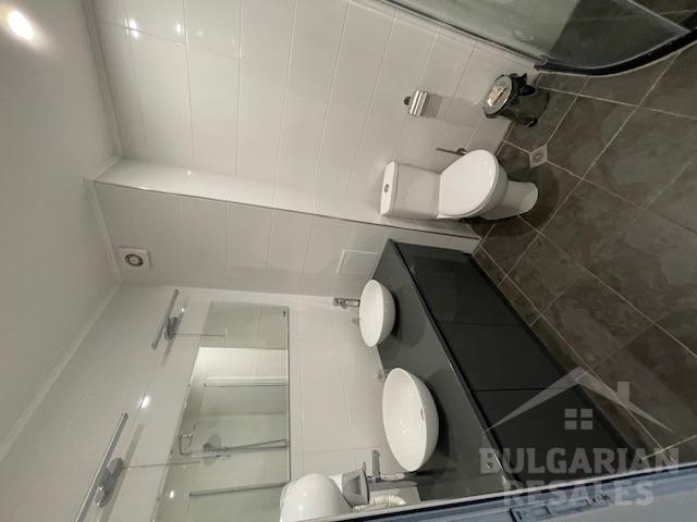 Large 3 bedroom flat, bargain price! ID: 4298 - Photo 7