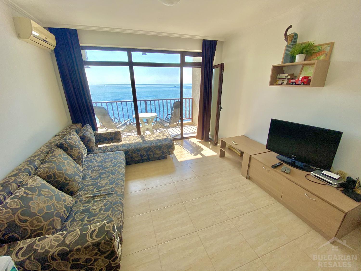 Kup mieszkanie z frontowym widokiem na morze ID: 2540 - Фото6