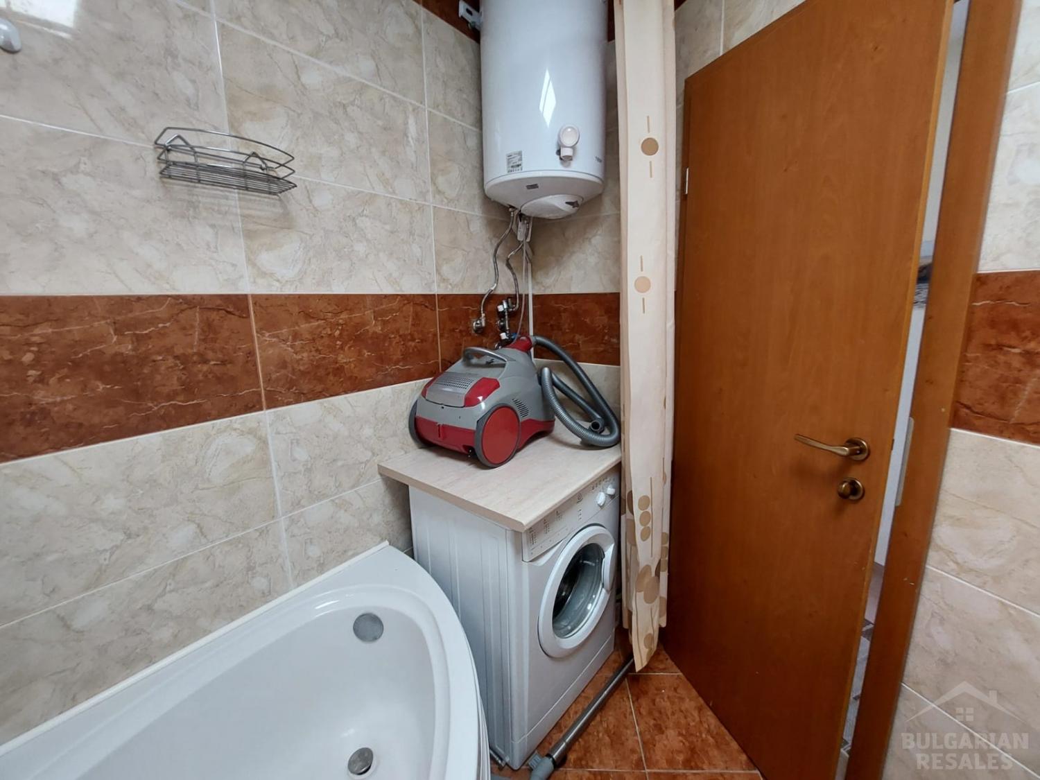 Svetlý apartmán po renovácii pri mori v Sveti Vlas ID: 5256 - Фото12