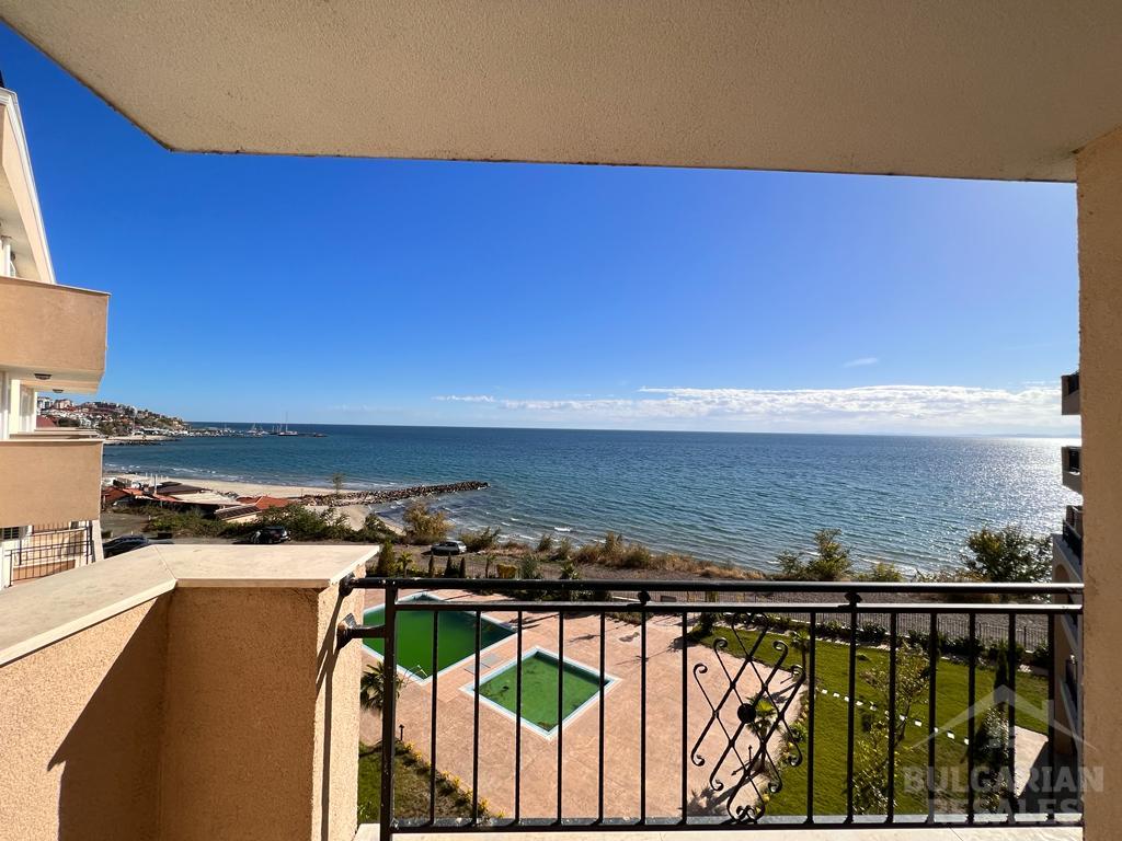 Apartment with a beautiful view in a new complex ID: 5223 - Photo 1