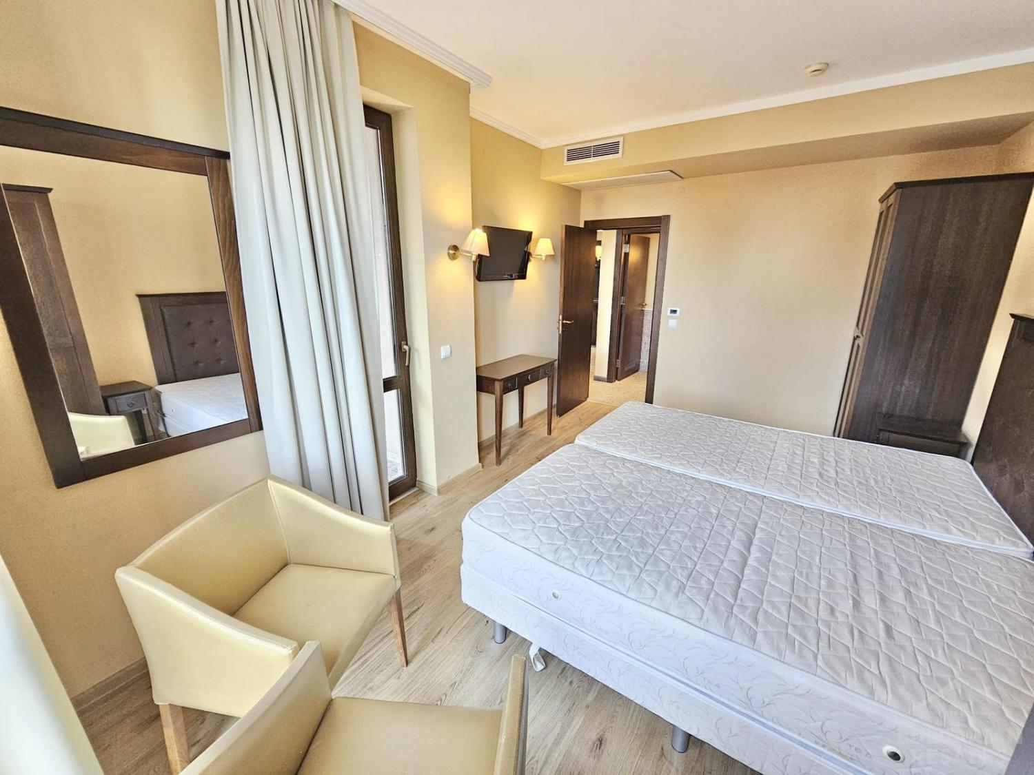 Apartment in the Barcelo Royal Beach complex on the beachfront ID: 5586 - Photo 8